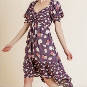 Umgee Puff Sleeve High Low Midi Dress In Grape Floral Mix. NWT! Sz M